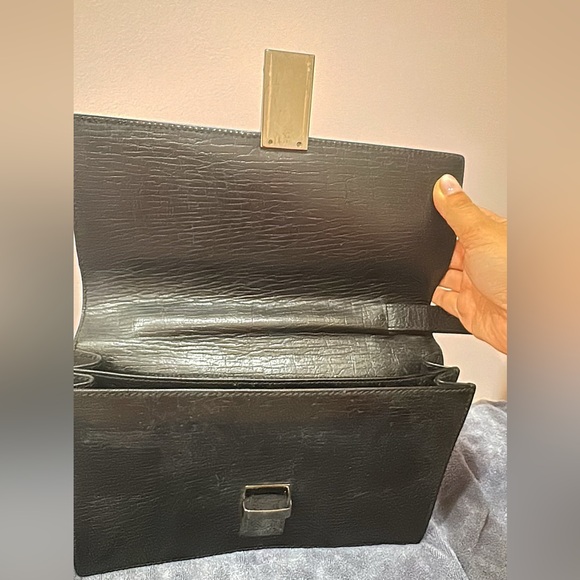 Gucci - Picture 6 of 13